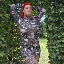 Minikleid Skull-Motiv